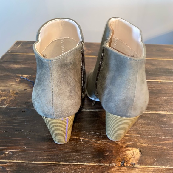 Old Navy Booties - Picture 2 of 3